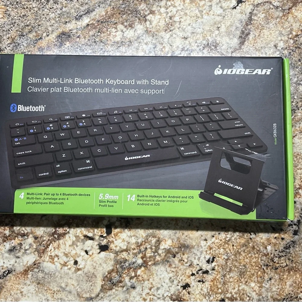 Slim Multi-Link Bluetooth Keyboard with Stand - Black